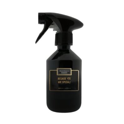 62bf0080-f9f5-43e4-880f-bf53e22bf621_1200x1200_fill.jpg Treatments® - Roomspray - Omdat jij speciaal bent! - 300 ml