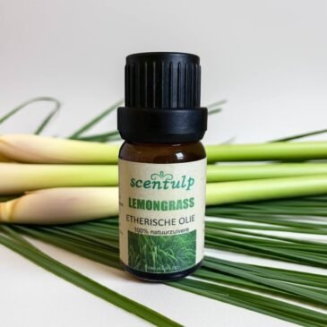images etherische olie lemongrass met geel-groen etiket - 100% pure natuurlijke citroengrasolie voor tropische sfeer