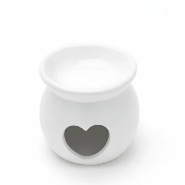 0d4bc7d7-4399-4819-b983-e77b708eb290 Witte keramische waxbrander met hartvormig design