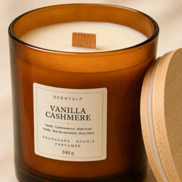 ChatGPT Image Jul 19, 2026, 07_24_50 PM Scentulp Geurkaars Vanille Cashmere 340 g