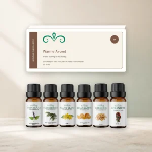 warme-avond-oliecollectie-6x10ml-01-hero-v2 Warme Avond oliecollectie met doos en zes Scentulp etherische oliën van 10 ml.